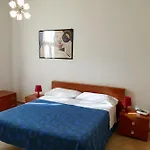 Visa Apartmanhotel 3*