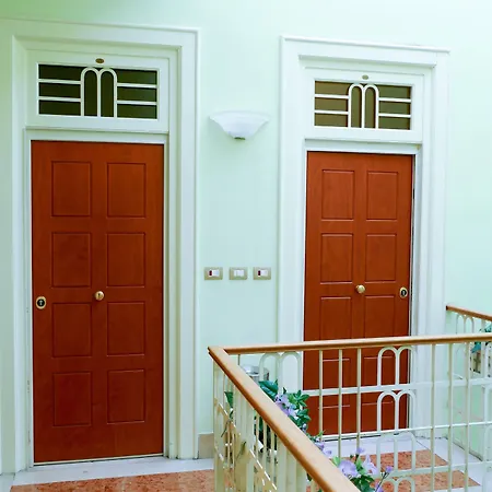 Visa Apart Otel Bari