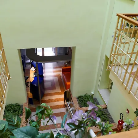 Apart Otel Visa Bari