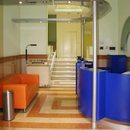 Aparthotel Visa Bari