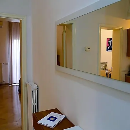 Visa Hotel apartamentowy Bari