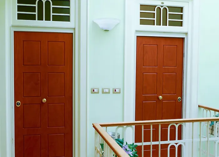 Visa Aparthotel Bari