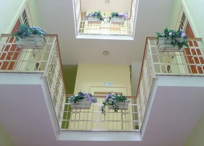 Aparthotel Visa Bari